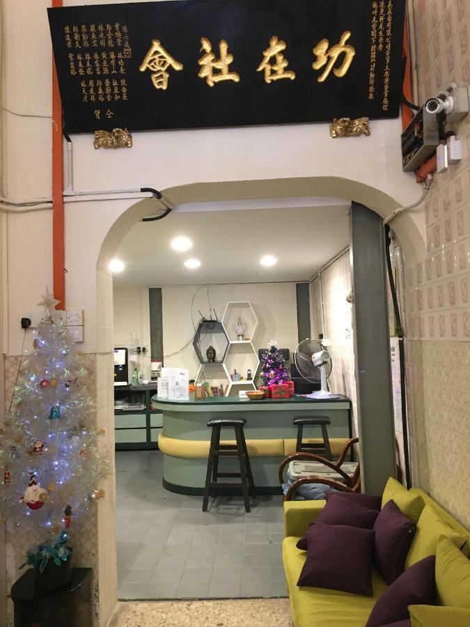 Apple Backpackers Hotel George Town Exterior photo
